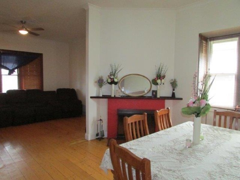 19 Devereux Street, Warracknabeal VIC 3393