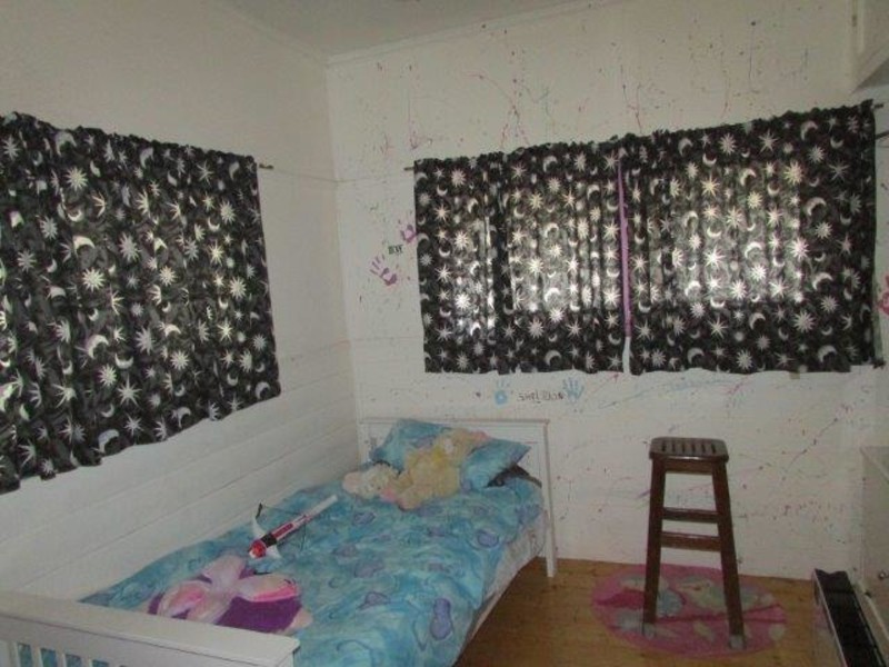 19 Devereux Street, Warracknabeal VIC 3393