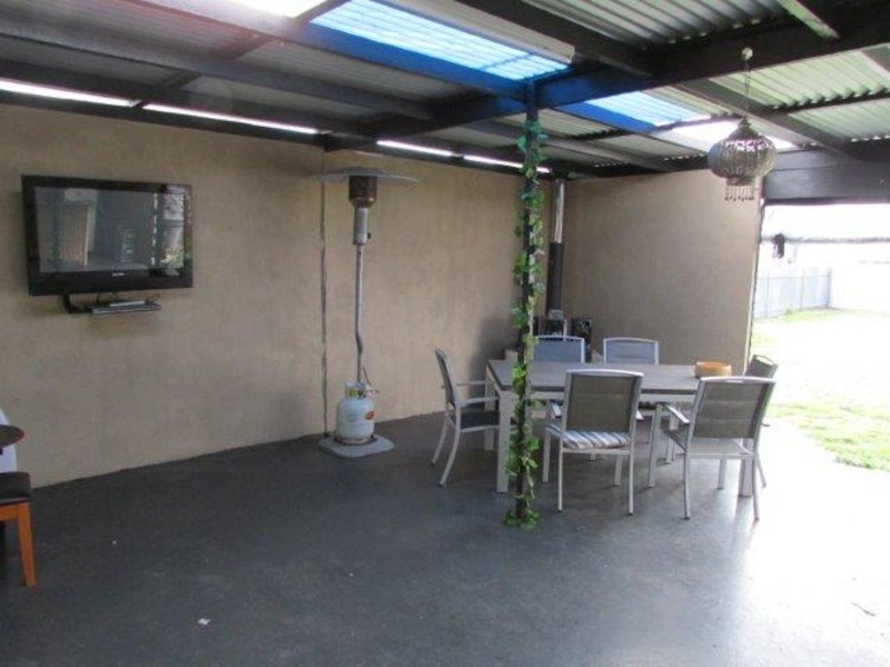 19 Devereux Street, Warracknabeal VIC 3393