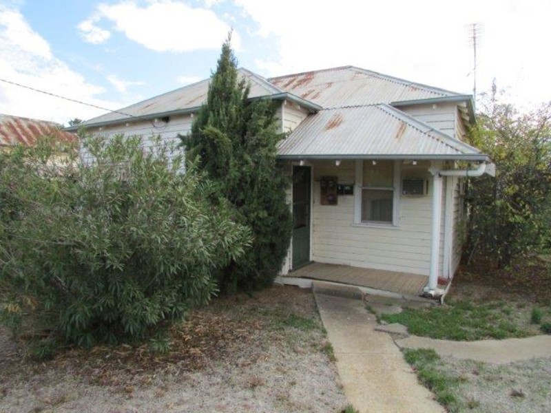 7 Clark Street, Watchem VIC 3482