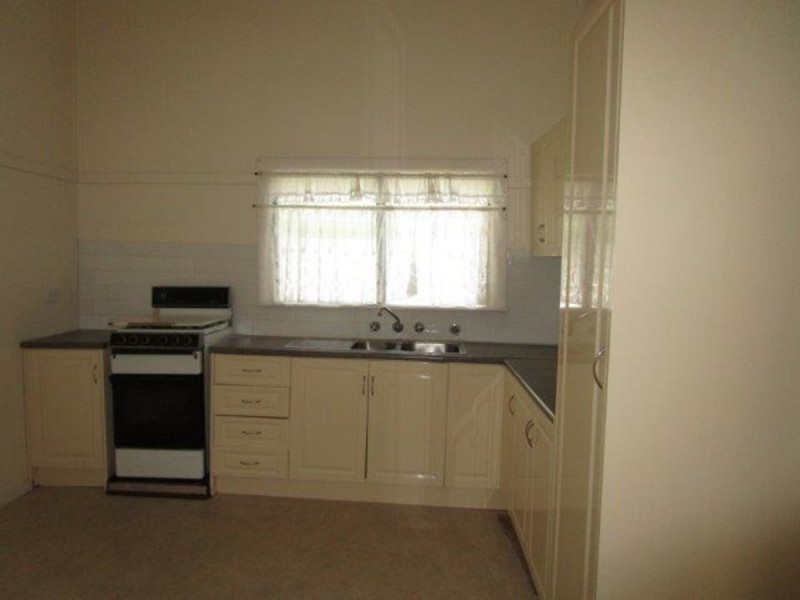 104 Anderson Street, Warracknabeal VIC 3393