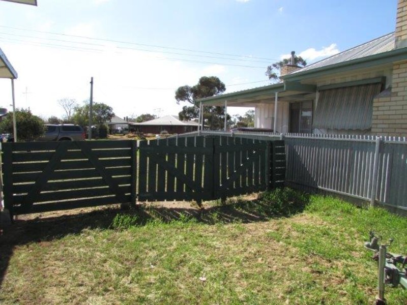 7 O’Callaghan Street, Warracknabeal VIC 3393