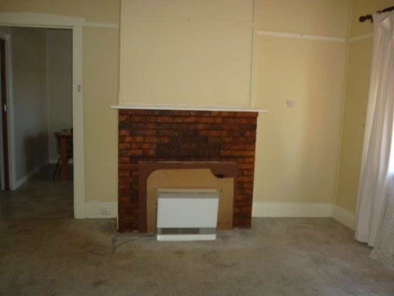 49 Meyer Street, Donald VIC 3480