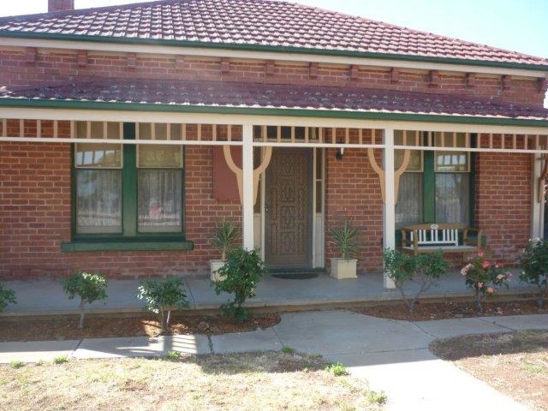 18 Campbell Street, Donald VIC 3480