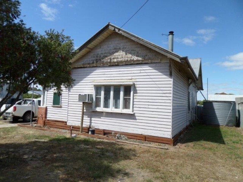 12 Hindmarsh Street, Jeparit VIC 3423