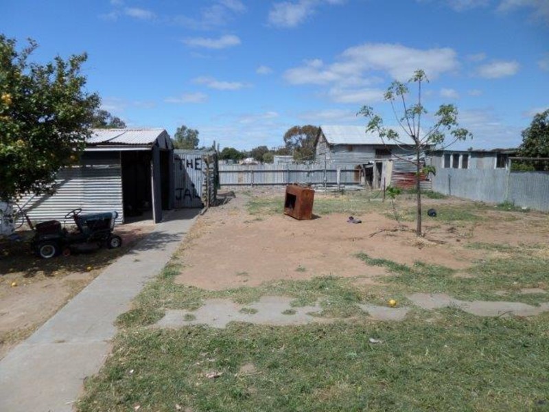 12 Hindmarsh Street, Jeparit VIC 3423