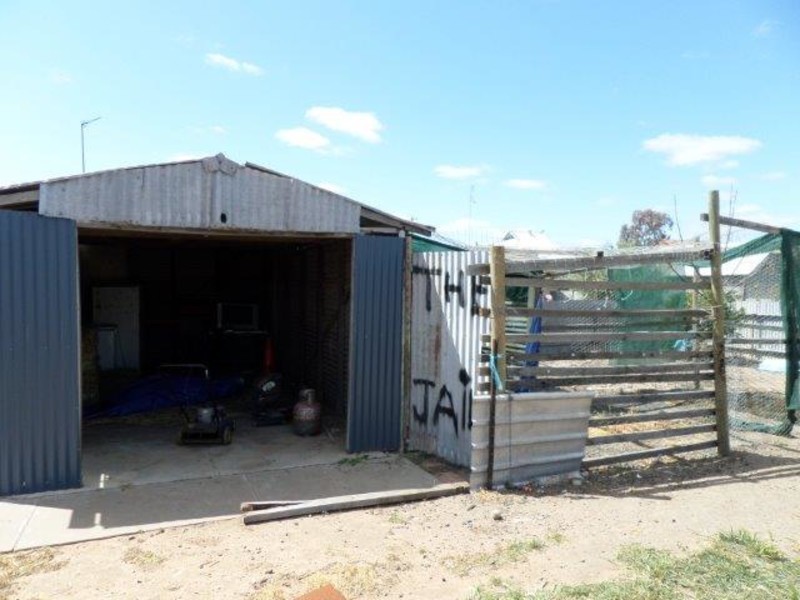 12 Hindmarsh Street, Jeparit VIC 3423