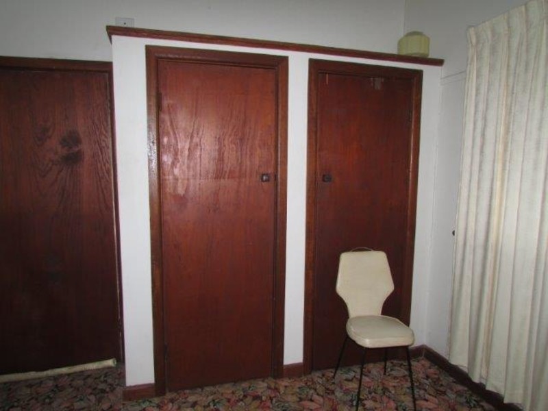 8 Jamouneau Street, Warracknabeal VIC 3393