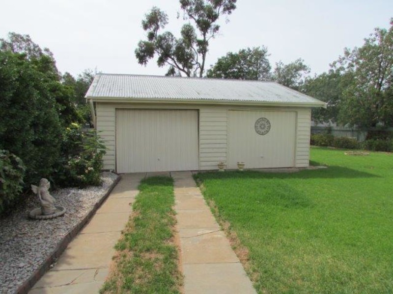 105 Anderson Street, Warracknabeal VIC 3393