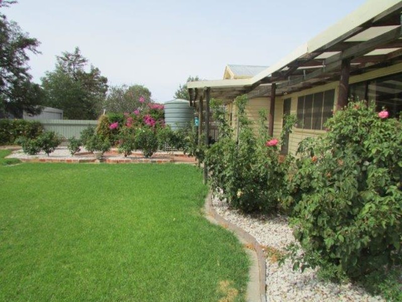 105 Anderson Street, Warracknabeal VIC 3393