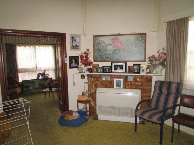 18 Tarrant Street, Warracknabeal VIC 3393