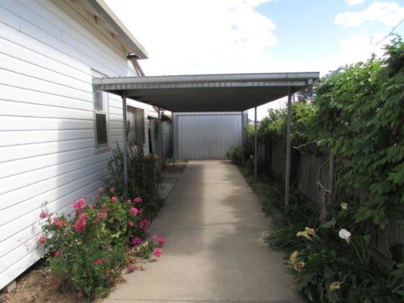 18 Tarrant Street, Warracknabeal VIC 3393