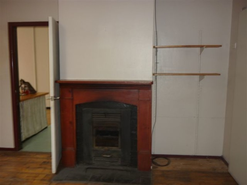 71-73 Woods, Donald VIC 3480