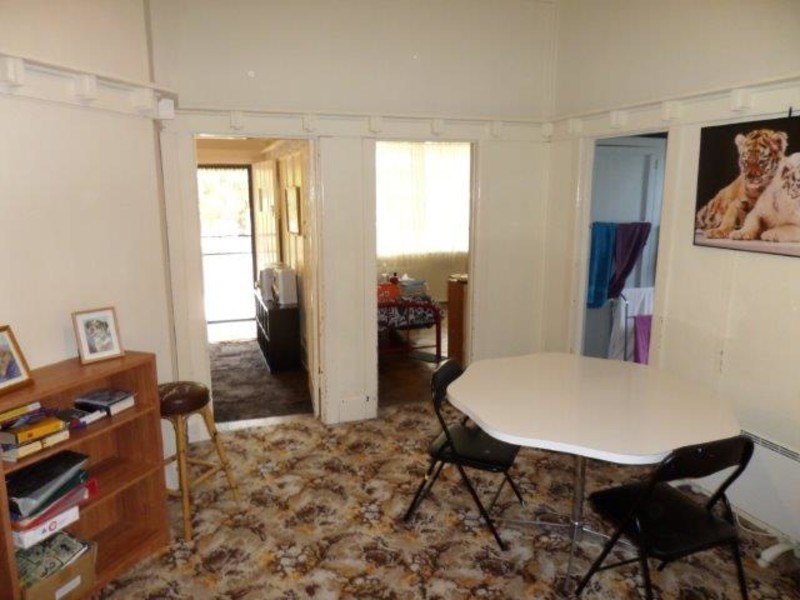 8 Molyneaux Street, Warracknabeal VIC 3393