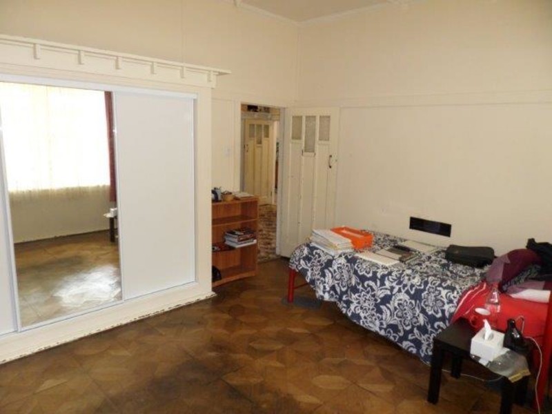 8 Molyneaux Street, Warracknabeal VIC 3393