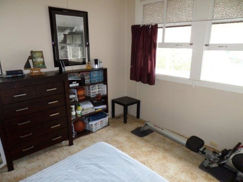 8 Molyneaux Street, Warracknabeal VIC 3393