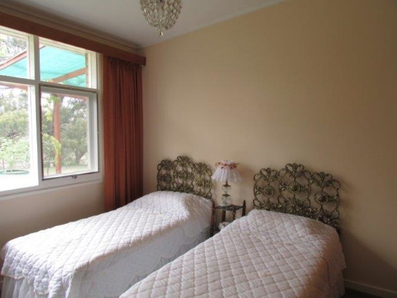 17 Camp Street, Donald VIC 3480