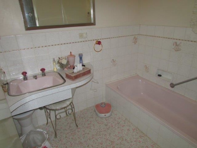 17 Camp Street, Donald VIC 3480