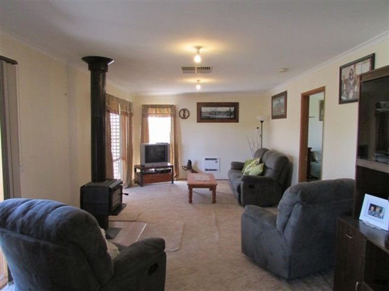 30 Ey Road, Dimboola VIC 3414