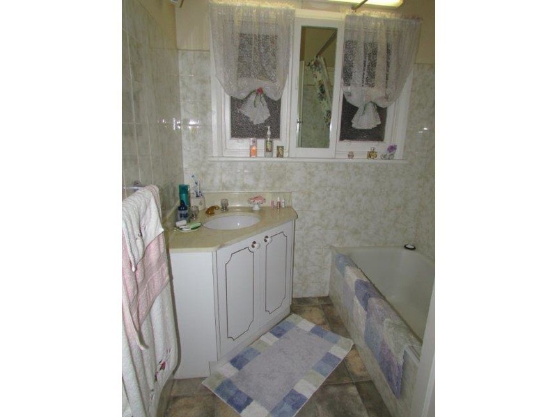 32 Broadway, Jeparit VIC 3423