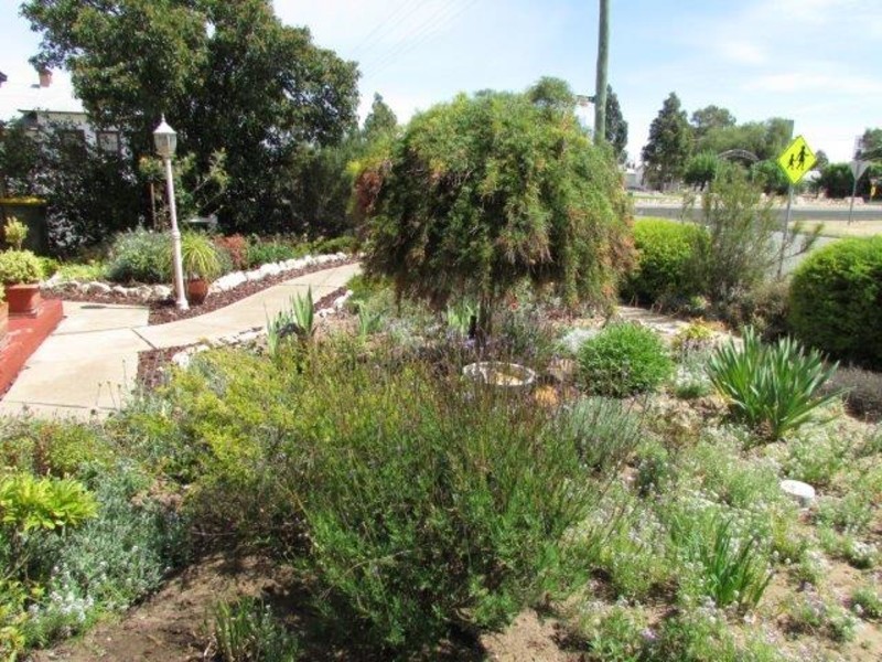 32 Broadway, Jeparit VIC 3423