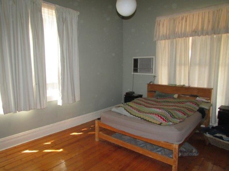 72 Anderson Street, Warracknabeal VIC 3393