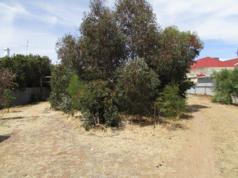 72 Anderson Street, Warracknabeal VIC 3393