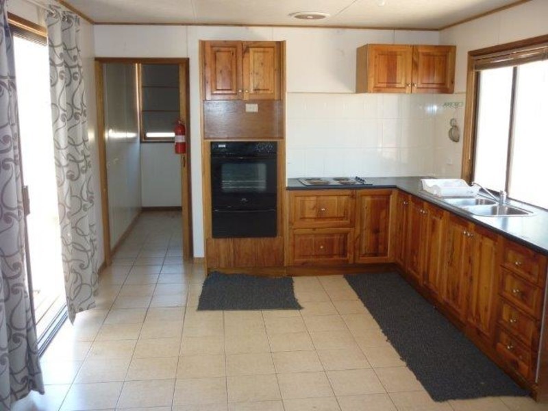 42 Upper Region Street, Dimboola VIC 3414