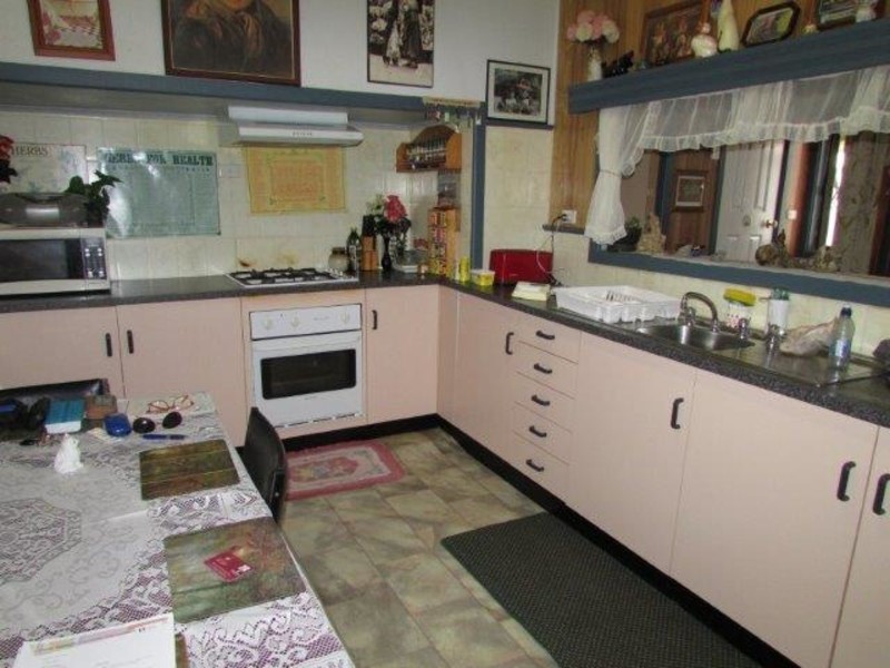 38 Deakin Street, Beulah VIC 3395