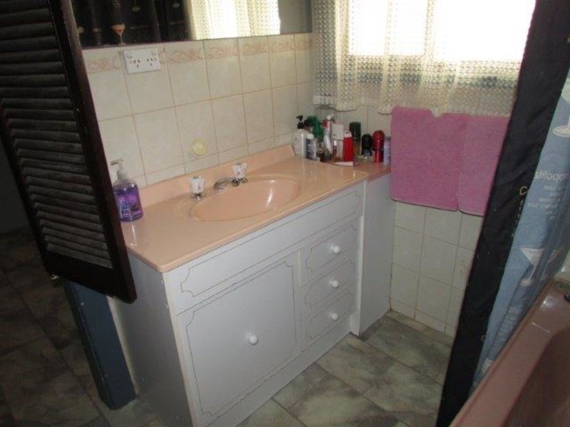 38 Deakin Street, Beulah VIC 3395