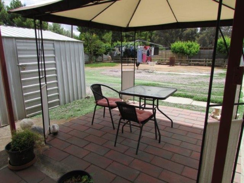 38 Deakin Street, Beulah VIC 3395