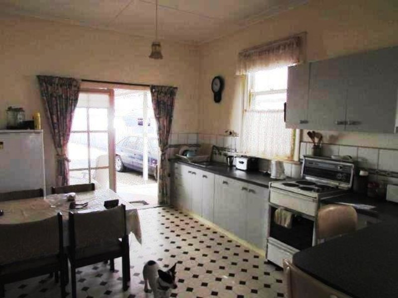 9 John Street, Jeparit VIC 3423