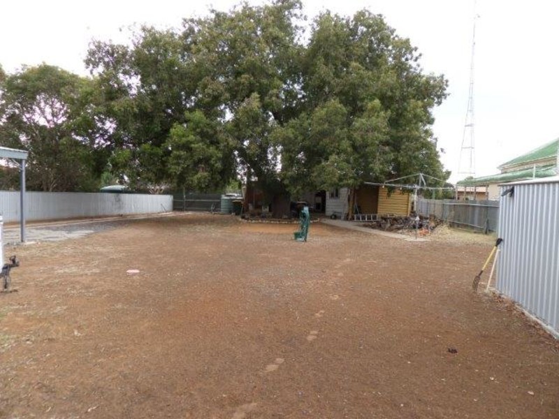 15 Cust Street, Rainbow VIC 3424