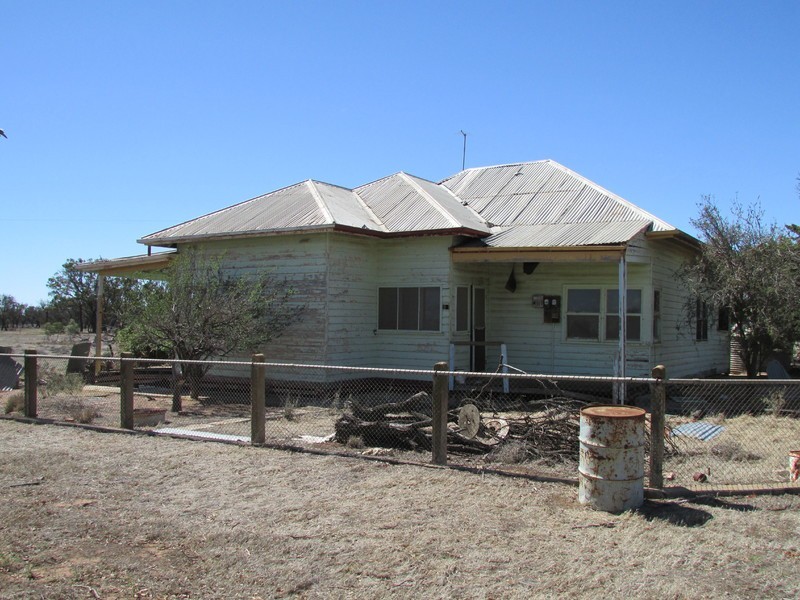 904 Watchem-Warrack Road, Watchem VIC 3482