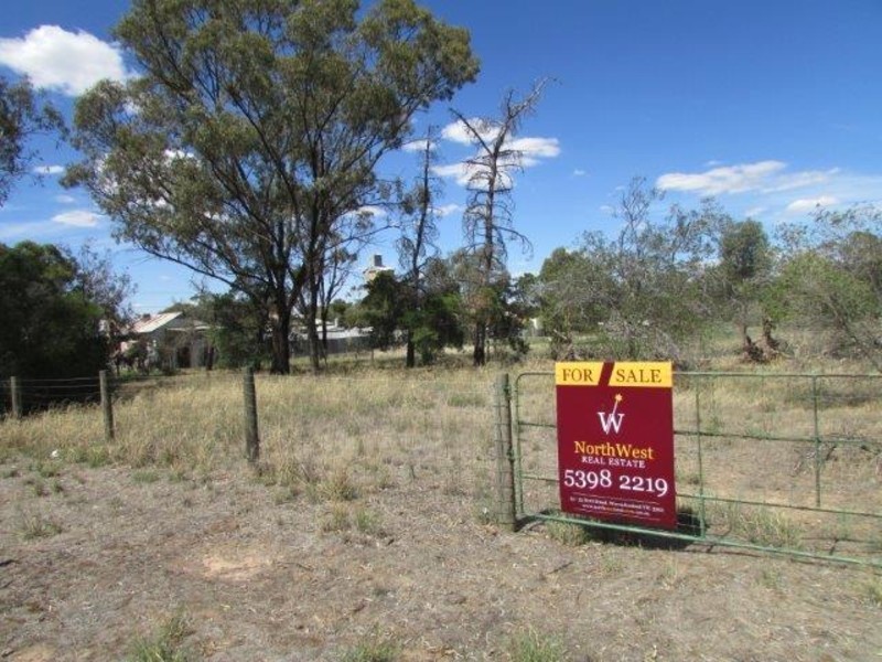 33 Vickery St Kiata, Nhill VIC 3418