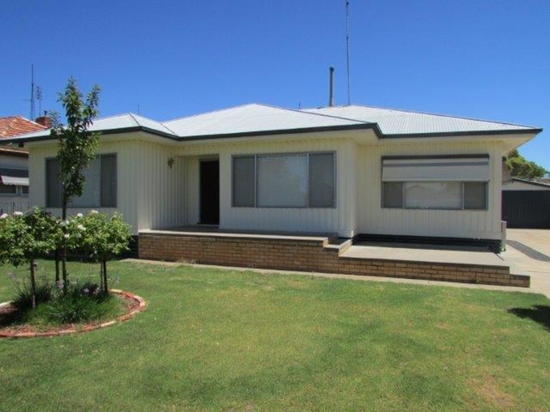 11 Upper Roy Street, Jeparit VIC 3423