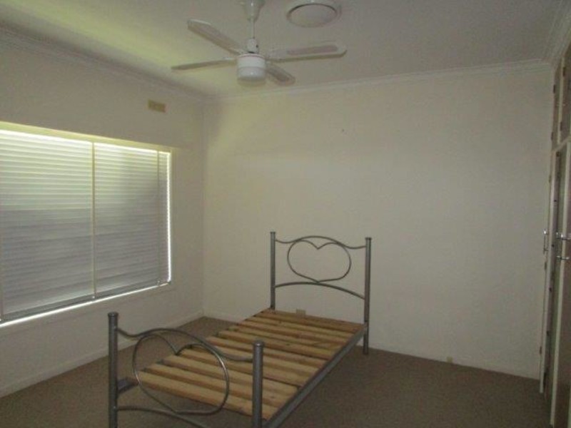 11 Upper Roy Street, Jeparit VIC 3423