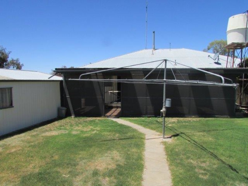 11 Upper Roy Street, Jeparit VIC 3423