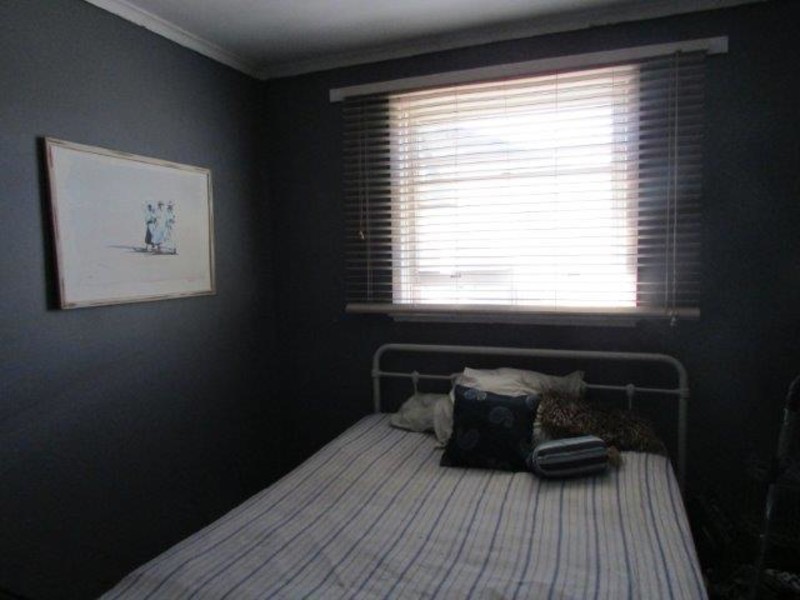 108 Jamouneau Street, Warracknabeal VIC 3393