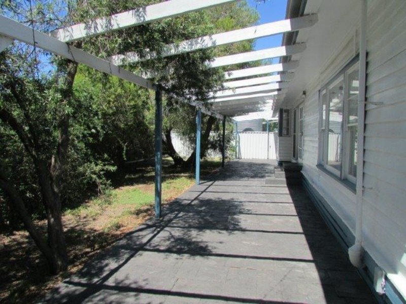 57 Lyle Street, Warracknabeal VIC 3393