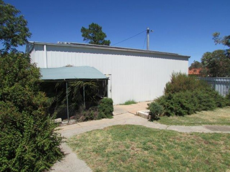 57 Lyle Street, Warracknabeal VIC 3393