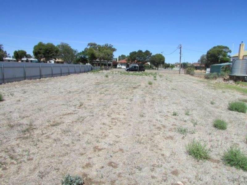 187 Woods Street, Donald VIC 3480