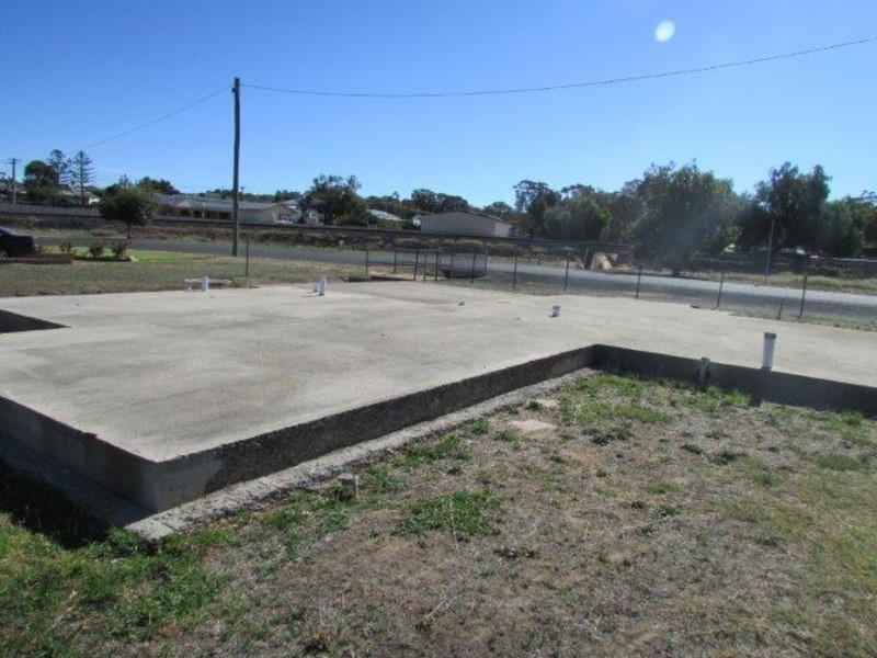 82 Canterbury Street, St Arnaud VIC 3478