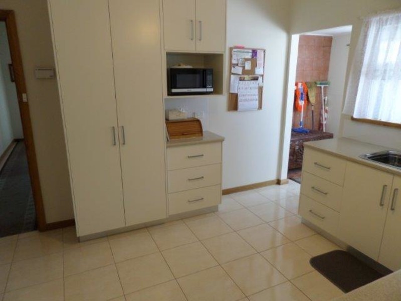 24 Dimboola Road, Warracknabeal VIC 3393
