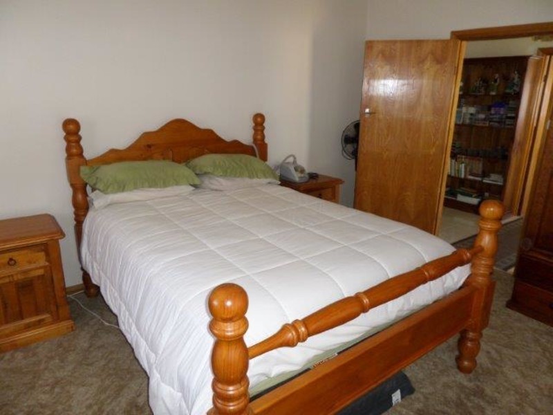 24 Dimboola Road, Warracknabeal VIC 3393