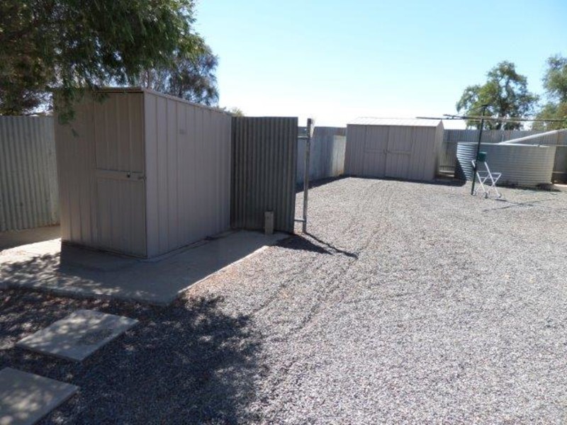 24 Dimboola Road, Warracknabeal VIC 3393