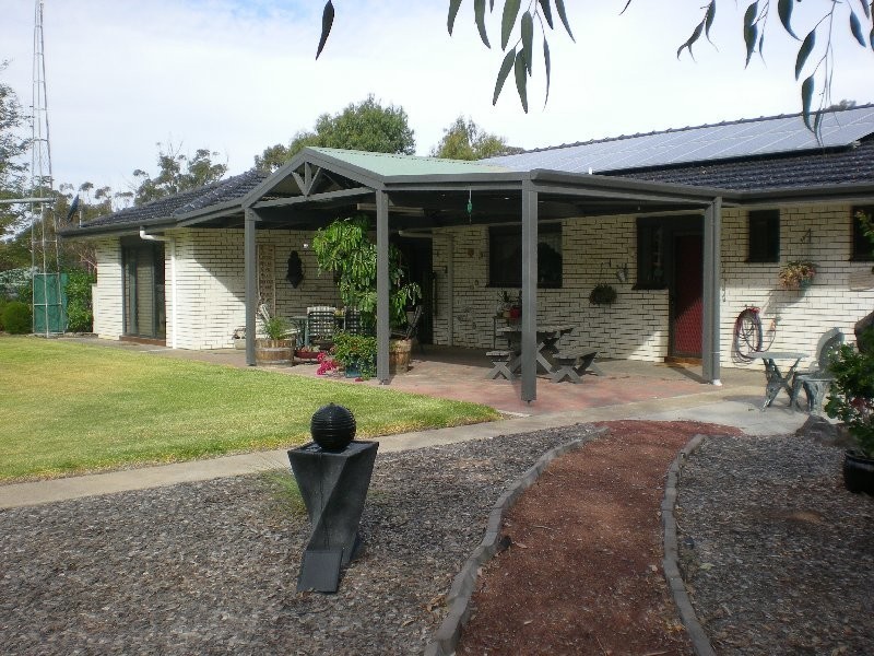 66 Dimboola Road, Warracknabeal VIC 3393