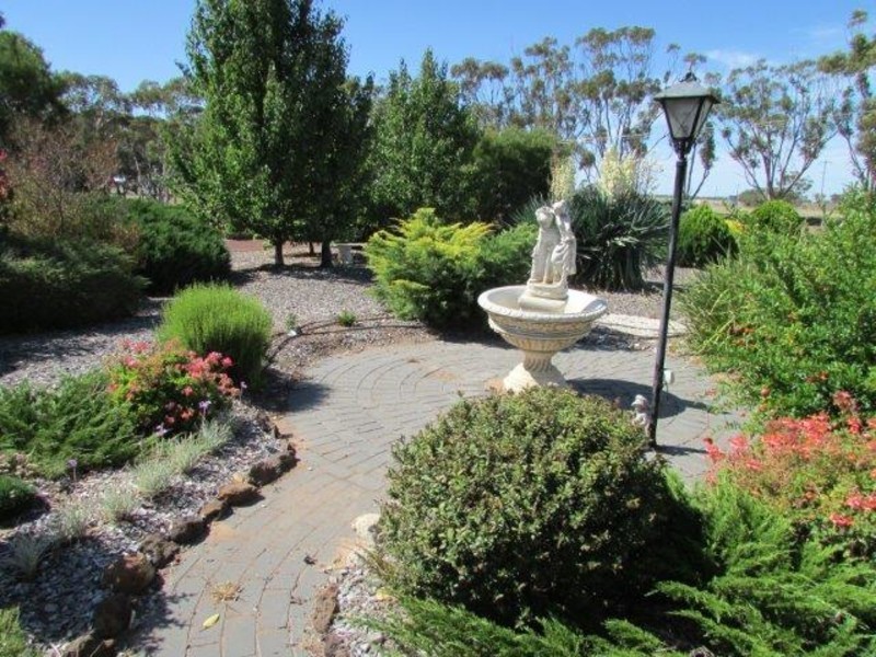 66 Dimboola Road, Warracknabeal VIC 3393