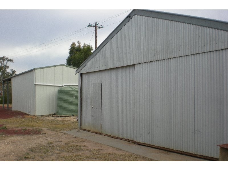 66 Dimboola Road, Warracknabeal VIC 3393