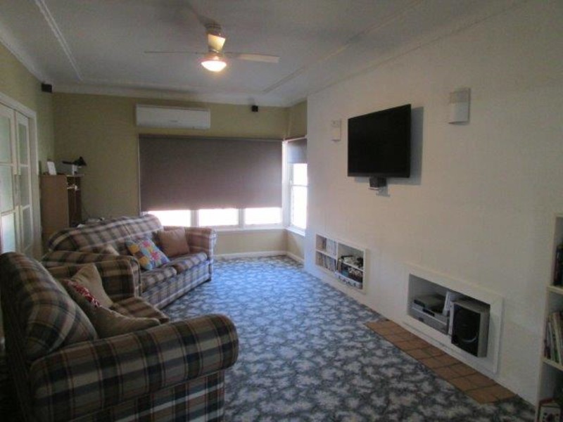 72 Lyle Street, Warracknabeal VIC 3393